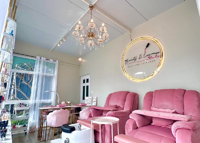 Beauty ls Love Studio Nail Spa Eyelash Bangkok 10250 1 - SeeU Beauty