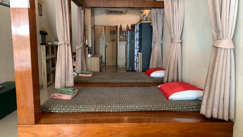 Chuenmuen Thai Massage Bangkok 10400 1 - SeeU Beauty