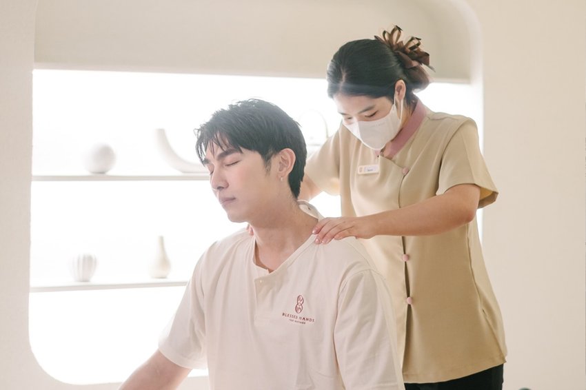 Blessed Hands Thai Massage - Yaowarat (Chinatown) Bangkok 10100 1 - SeeU Beauty