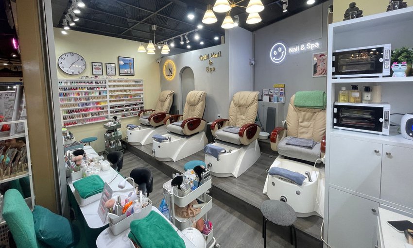 Gold Nail & Spa (Terminal 21 Asok) Bangkok 10110 1 - SeeU Beauty